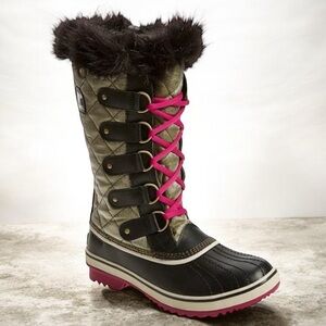SOREL Tofino Nori Blush Pink Shimmery Winter Fur Boots